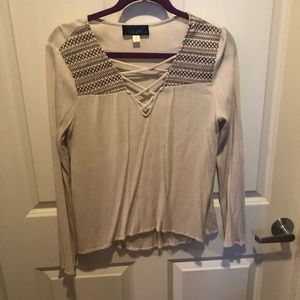 Francesca’s long sleeve top - large
